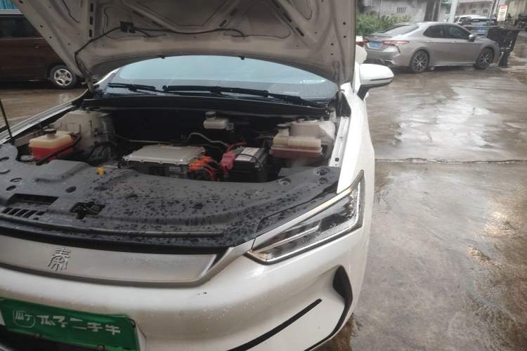Used BYD Qin PLUS 2021 EV 400KM Leading Comfort Edition Engine Bay Left