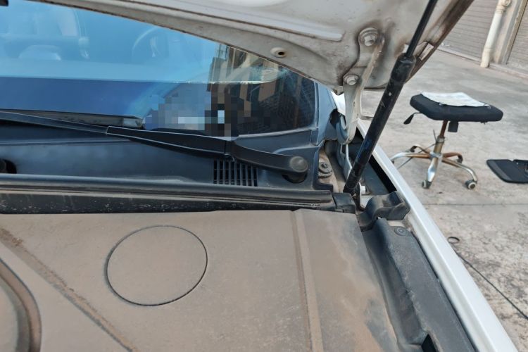 Used BYD Qin PLUS 2021 EV 500KM Luxury Model Engine Bay Left
