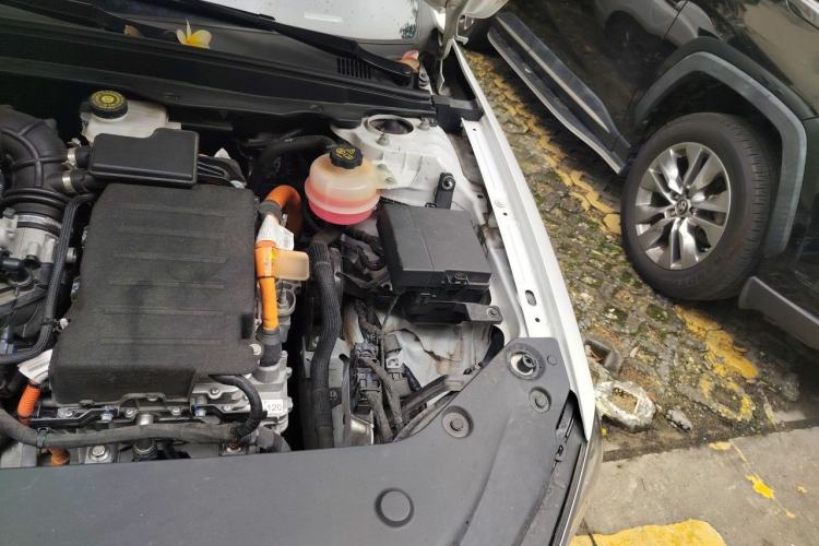 Used BYD Qin PLUS 2021 DM-i 120KM Prestige Model Engine Bay Left