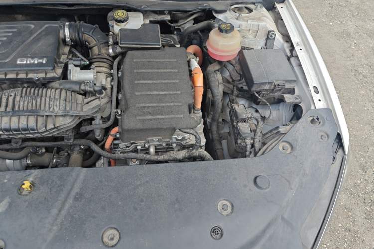 Used BYD Qin PLUS 2021 DM-i 55KM Prestige Model Engine Bay Left