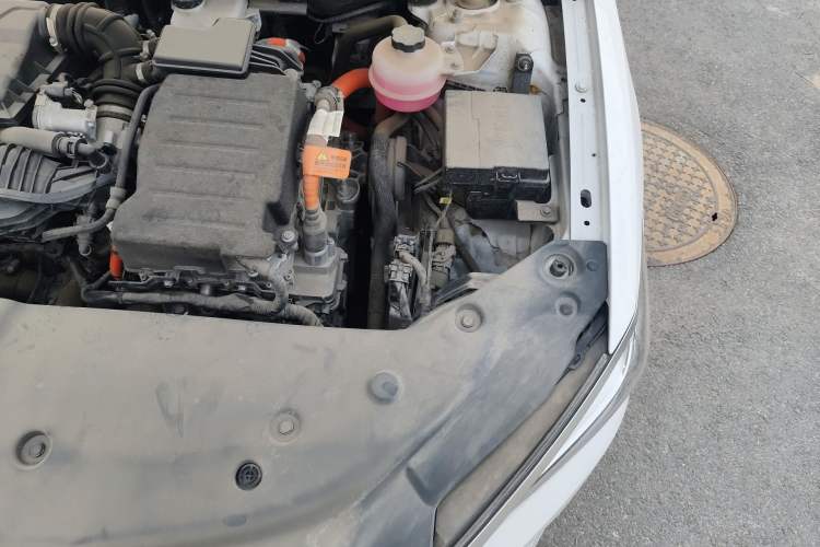 Used BYD Qin PLUS 2021 DM-i 120KM Prestige Model Engine Bay Left