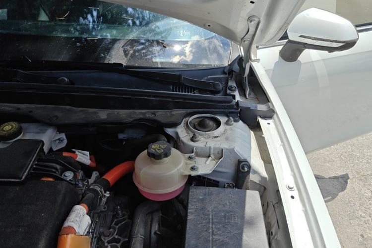 Used BYD Qin PLUS 2021 DM-i 120KM Flagship Model Engine Bay Left