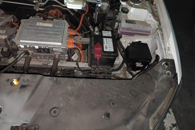 Used BYD Qin PLUS 2021 EV 400KM Leading Comfort Edition Engine Bay Left