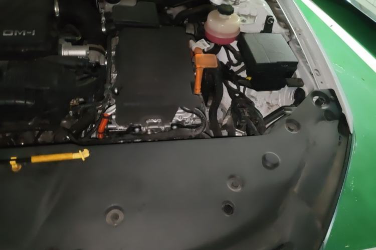 Used BYD Qin PLUS 2021 DM-i 120KM Prestige Model Engine Bay Left