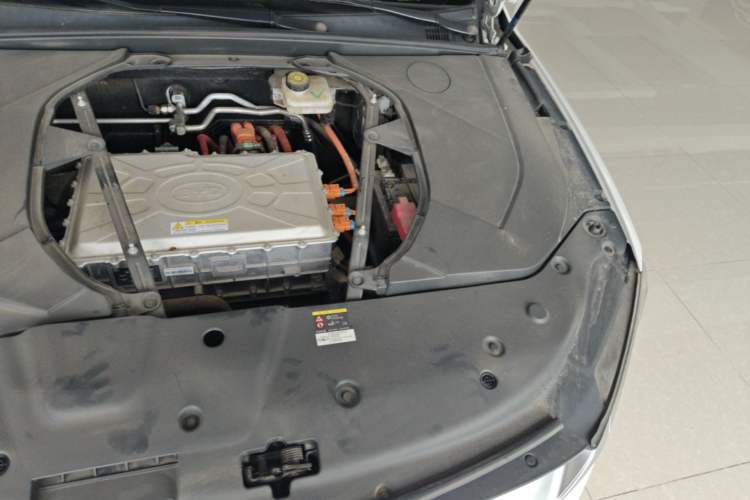 Used BYD Qin PLUS 2021 EV 600KM Flagship Model Engine Bay Left