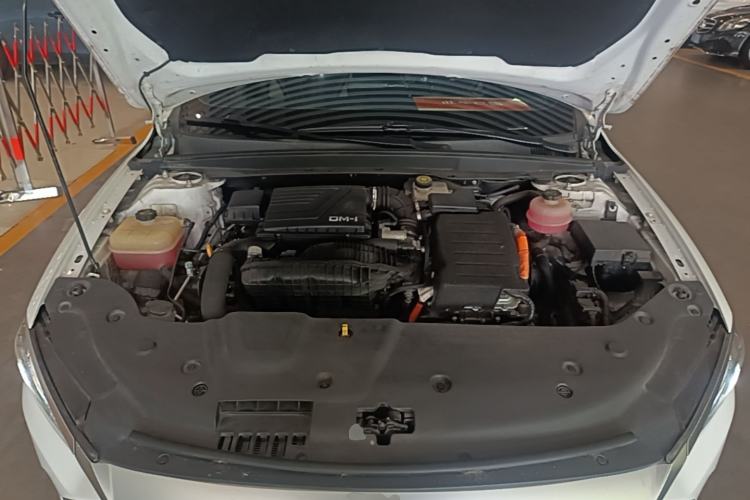 Used BYD Qin PLUS 2021 DM-i 55KM Flagship Model Engine Bay
