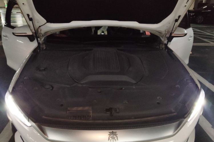 Used BYD Qin PLUS 2021 EV 500KM Luxury Model Engine Bay