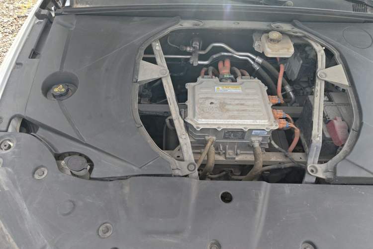 Used BYD Qin PLUS 2021 EV 400KM Luxury Model Engine Bay Right
