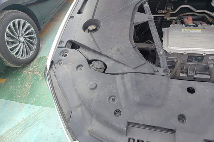 Used BYD Qin PLUS 2021 EV 500KM Premium Model Engine Bay Right