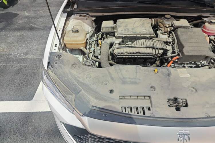 Used BYD Qin PLUS 2021 DM-i 55KM Prestige Model Engine Bay Right