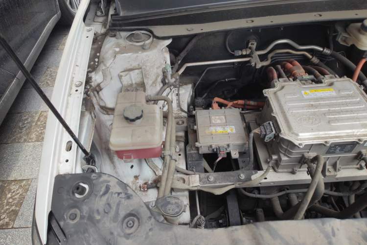 Used BYD Qin PLUS 2021 EV 400KM Leading Comfort Edition Engine Bay Right