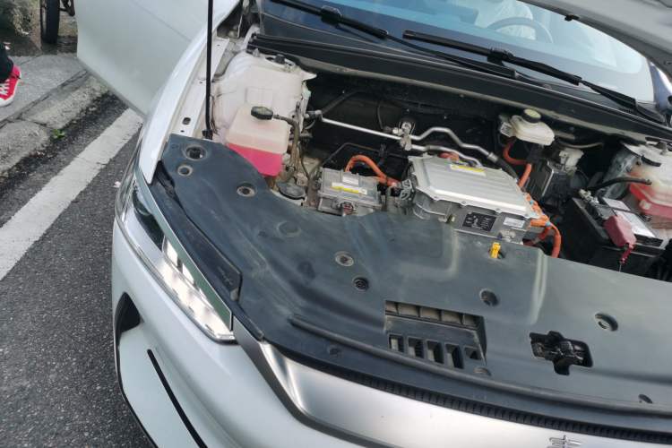 Used BYD Qin PLUS 2021 EV 400KM Leading Comfort Edition Engine Bay Right