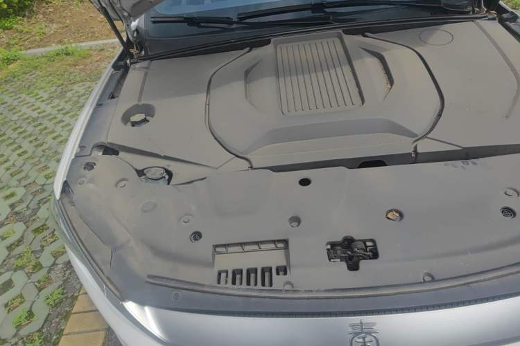Used BYD Qin PLUS 2021 EV 500KM Luxury Model Engine Bay Right