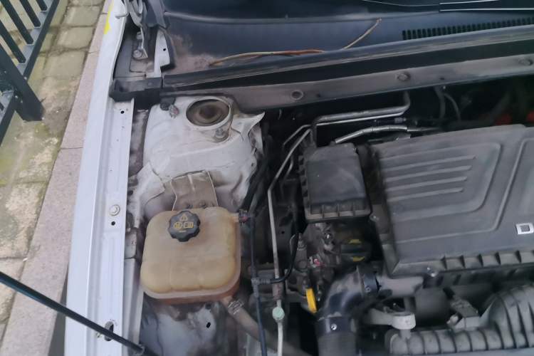 Used BYD Qin PLUS 2021 DM-i 55KM Prestige Model Engine Bay Right