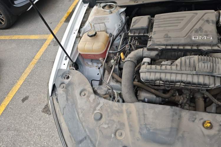 Used BYD Qin PLUS 2021 DM-i 120KM Prestige Model Engine Bay Right