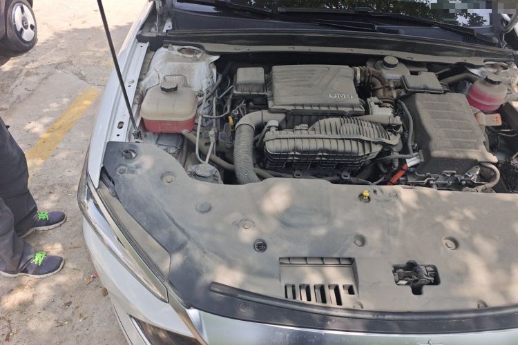 Used BYD Qin PLUS 2021 DM-i 120KM Prestige Model Engine Bay Right