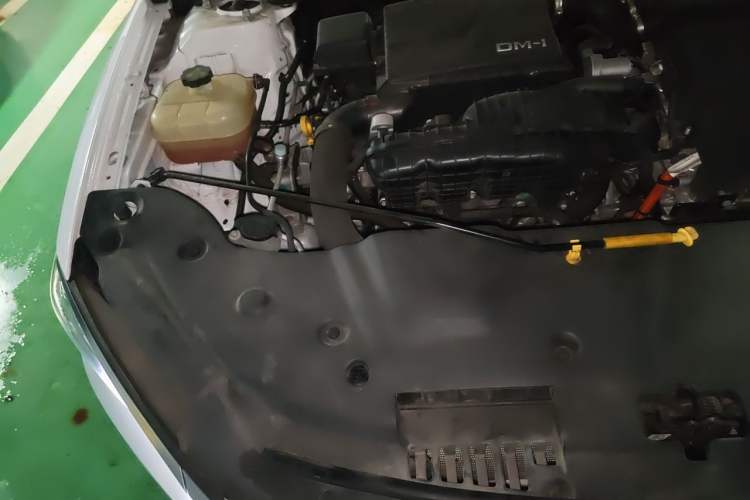 Used BYD Qin PLUS 2021 DM-i 120KM Prestige Model Engine Bay Right