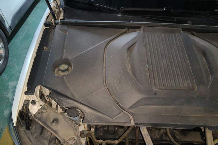 Used BYD Qin PLUS 2021 EV 400KM Luxury Model Engine Bay Right