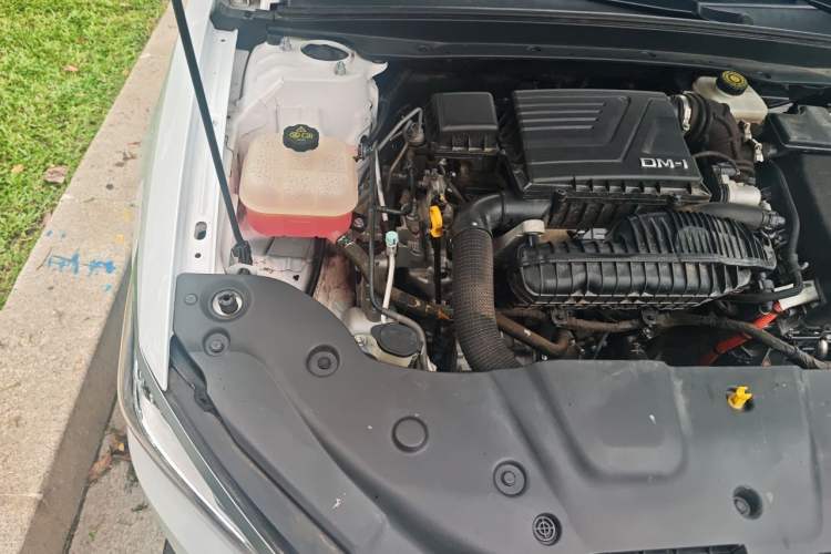 Used BYD Qin PLUS 2021 DM-i 120KM Prestige Model Engine Bay Right