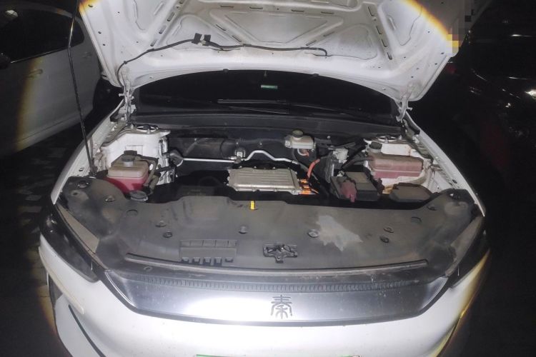 Used BYD Qin PLUS 2021 EV 400KM Leading Comfort Edition Engine Bay