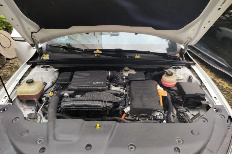 Used BYD Qin PLUS 2021 DM-i 120KM Prestige Model Engine Bay