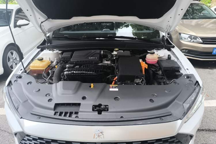 Used BYD Qin PLUS 2021 DM-i 55KM Flagship Model Engine Bay