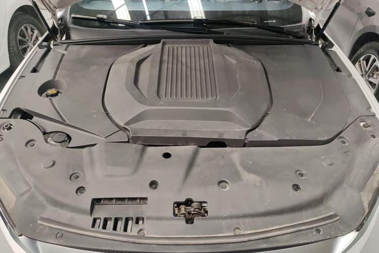 Used BYD Qin PLUS 2021 EV 500KM Luxury Model Engine Bay