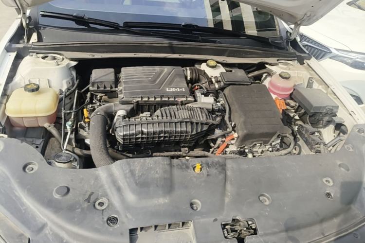 Used BYD Qin PLUS 2021 DM-i 55KM Flagship Model Engine Bay