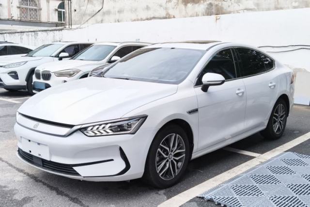 Used BYD Qin PLUS 2021 EV 400KM Luxury Model