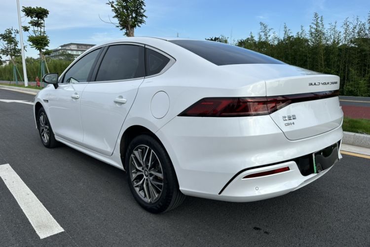 Used BYD Qin PLUS 2021 DM-i 120KM Prestige Model Exterior 1