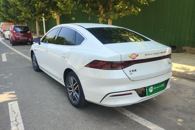 Used BYD Qin PLUS 2021 EV 500KM Luxury Model Exterior 2