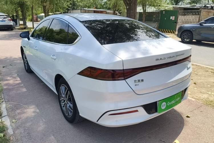 Used BYD Qin PLUS 2021 EV 500KM Luxury Model Exterior 2