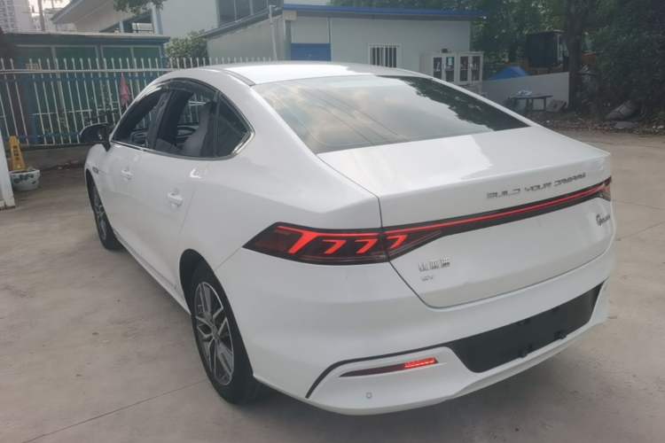 Used BYD Qin PLUS 2021 EV 500KM Premium Model Exterior 2