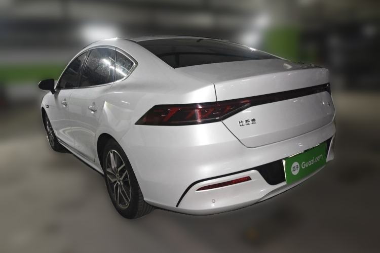 Used BYD Qin PLUS 2021 EV 500KM Luxury Model Exterior 2