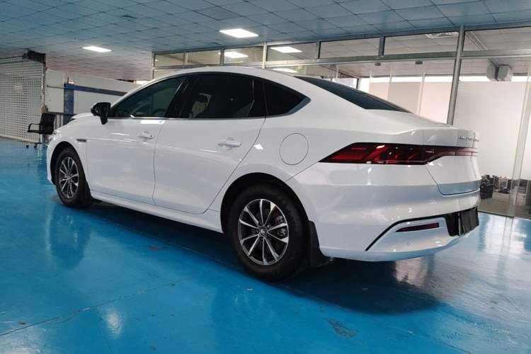 Used BYD Qin PLUS 2021 DM-i 55KM Prestige Model Exterior 2