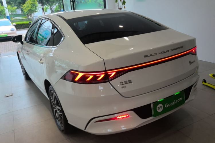 Used BYD Qin PLUS 2021 EV 400KM Luxury Model Exterior 2