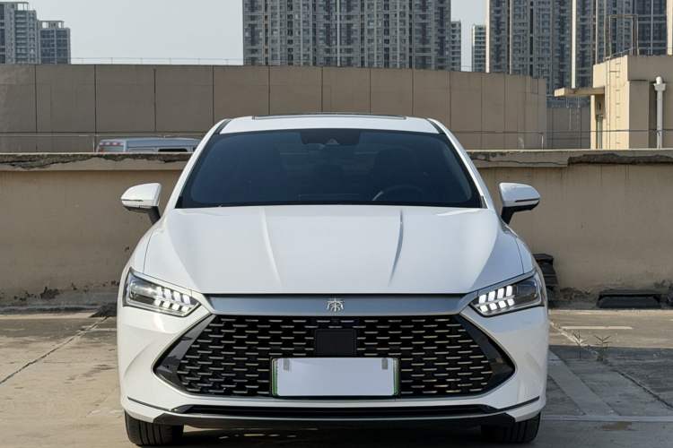 Used BYD Qin PLUS 2021 DM-i 120KM Flagship Model Exterior 2