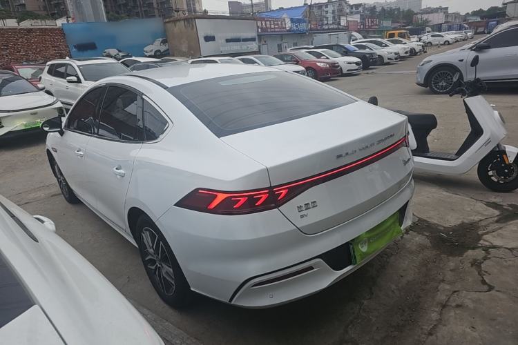 Used BYD Qin PLUS 2021 EV 500KM Luxury Model Exterior 2