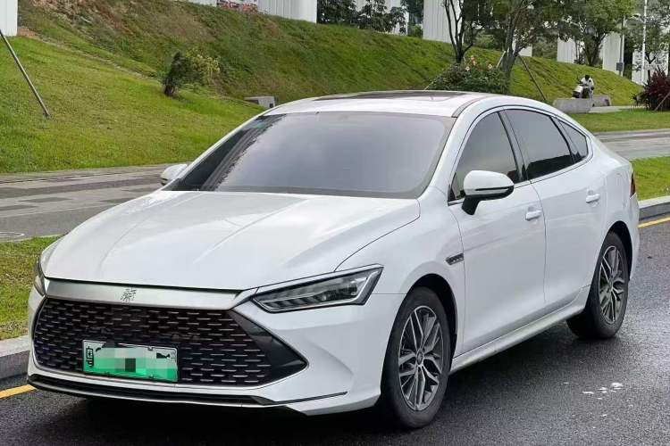 Used BYD Qin PLUS 2021 DM-i 55KM Flagship Model Exterior 2