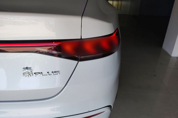 Used BYD Qin PLUS 2021 DM-i 55KM Flagship Model Exterior 3