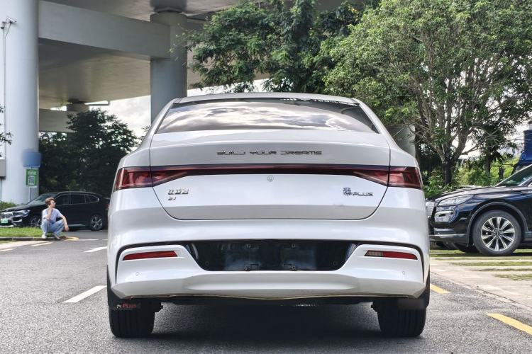 Used BYD Qin PLUS 2021 EV 500KM Luxury Model Exterior 3