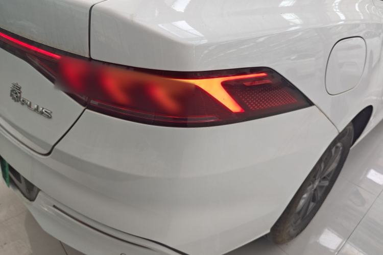 Used BYD Qin PLUS 2021 EV 400KM Leading Comfort Edition Exterior 3