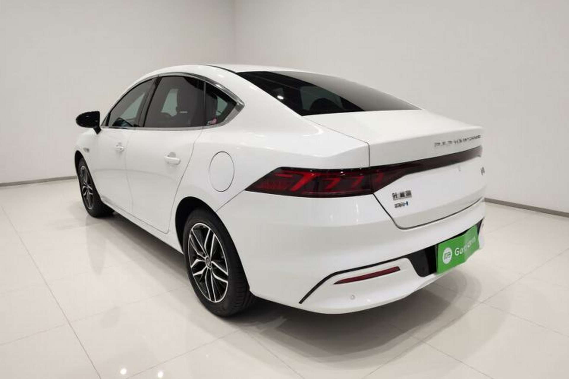 Used BYD Qin PLUS 2021 DM-i 55KM Flagship Model Exterior 3