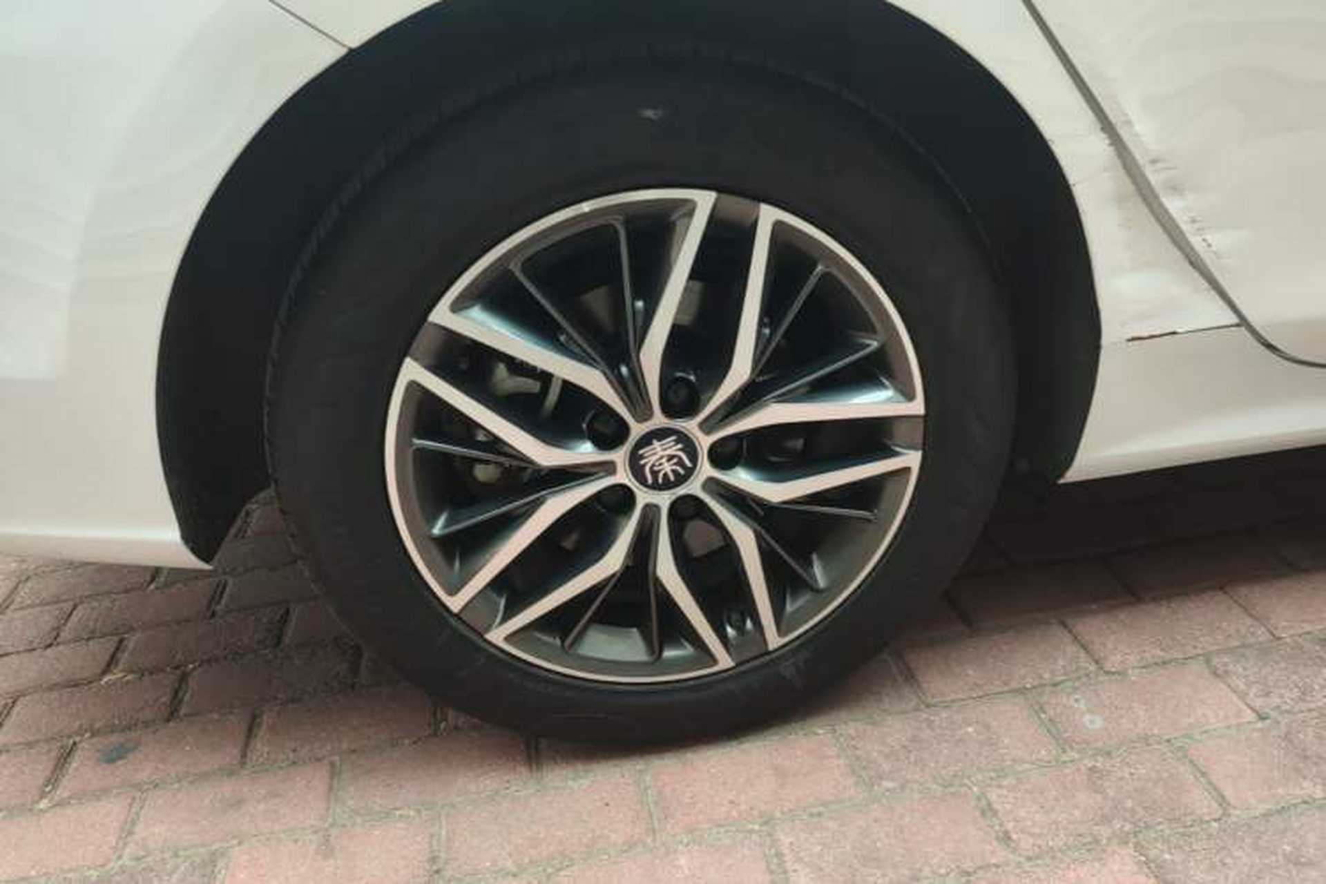 Used BYD Qin PLUS 2021 EV 500KM Premium Model Exterior 3
