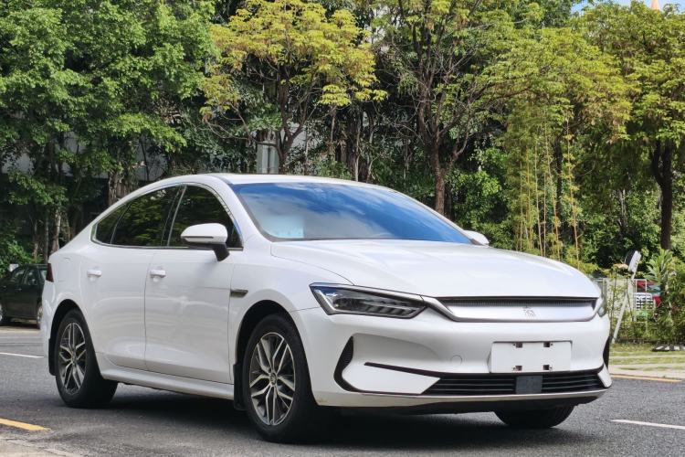 Used BYD Qin PLUS 2021 EV 500KM Luxury Model Exterior 4