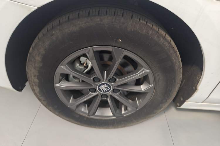 Used BYD Qin PLUS 2021 EV 400KM Leading Comfort Edition Exterior 4