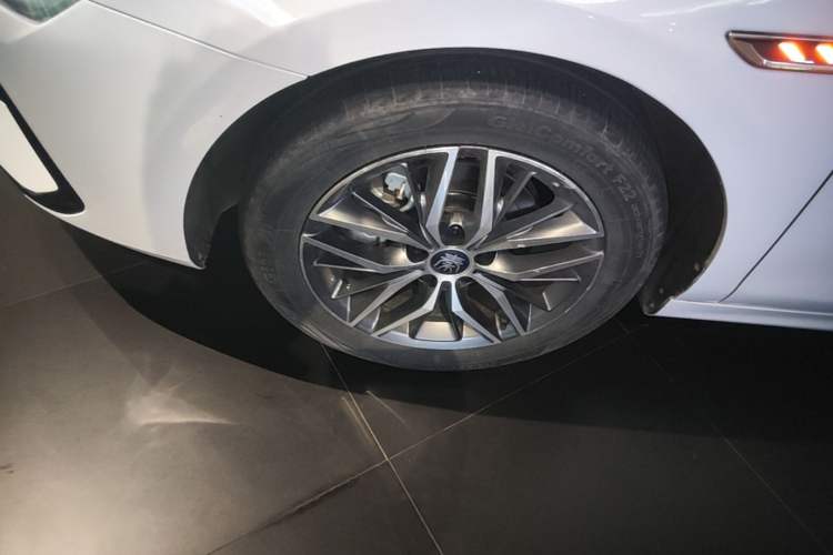 Used BYD Qin PLUS 2021 EV 400KM Luxury Model Exterior 4