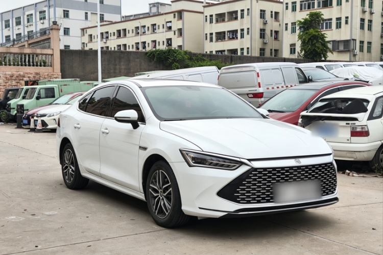 Used BYD Qin PLUS 2021 DM-i 55KM Flagship Model Exterior 5