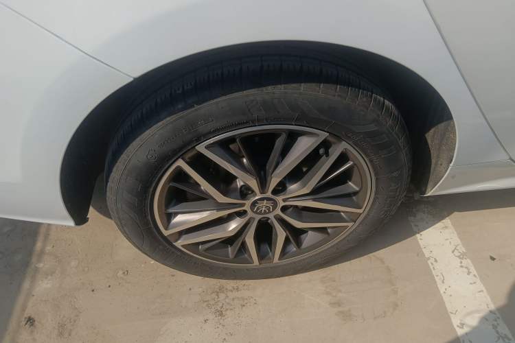 Used BYD Qin PLUS 2021 DM-i 55KM Flagship Model Exterior 5