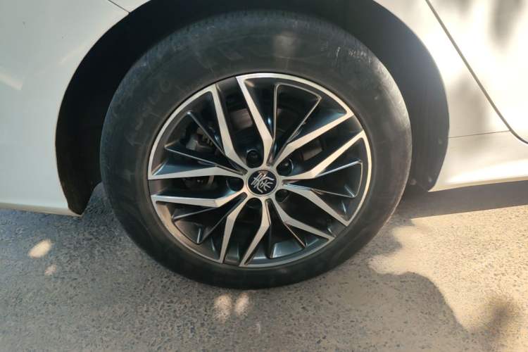 Used BYD Qin PLUS 2021 EV 500KM Luxury Model Exterior 5